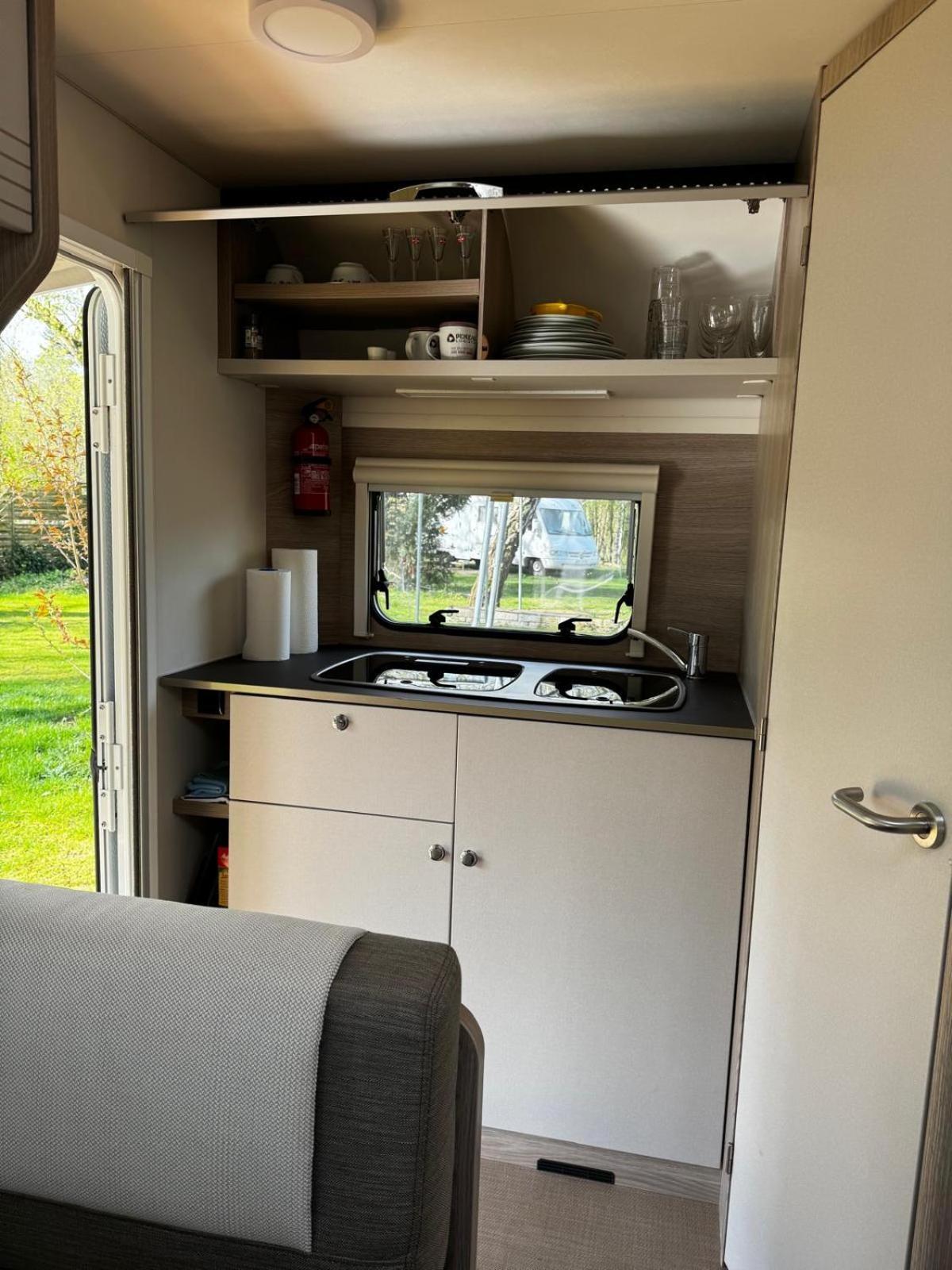 Reisemobil Zentrum Berlín Exterior foto